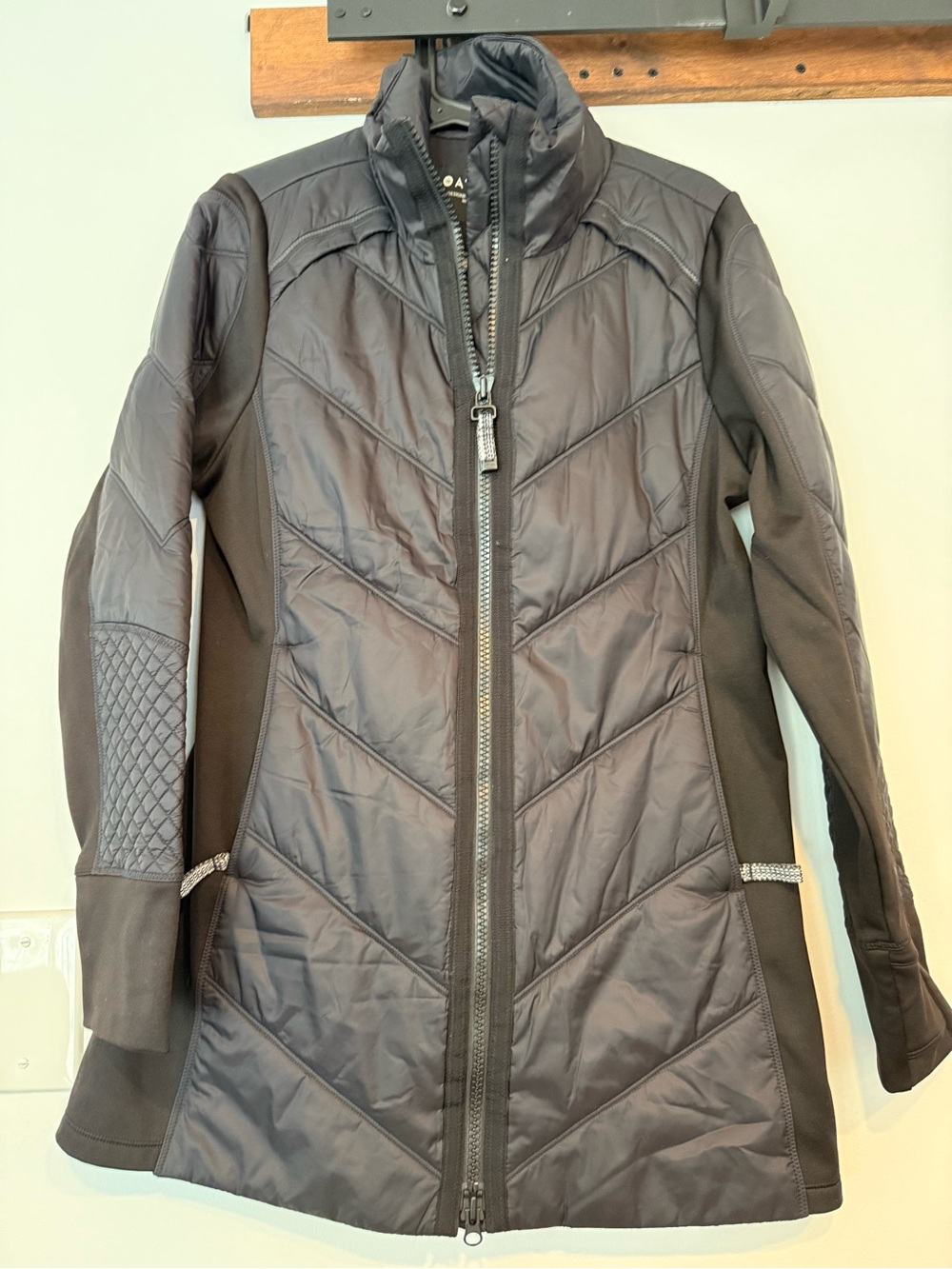 Athleta Black Quilted Mid-Length Puffer Jacket